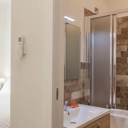 Donna Margherita & 4* Rome