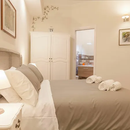 Donna Margherita & 3* Roma