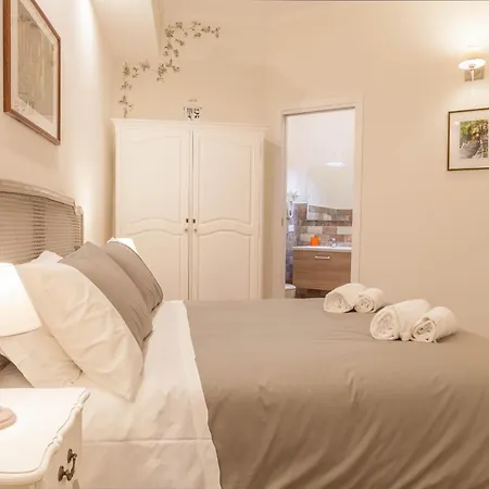 Donna Margherita & 4* Rome